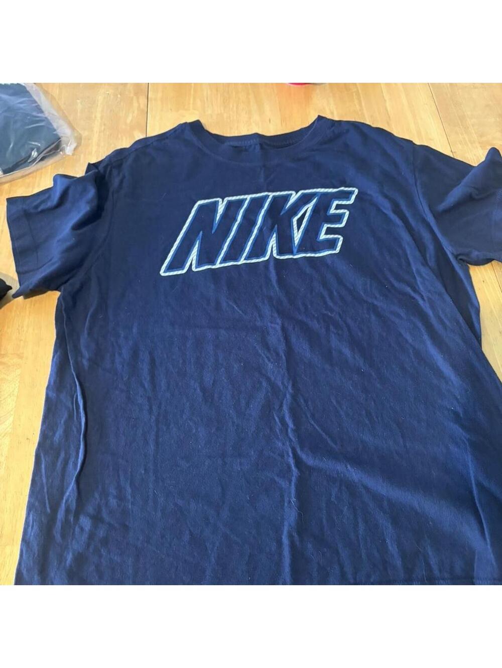 Nike The Nike Tee Navy Blue T-Shirt Large